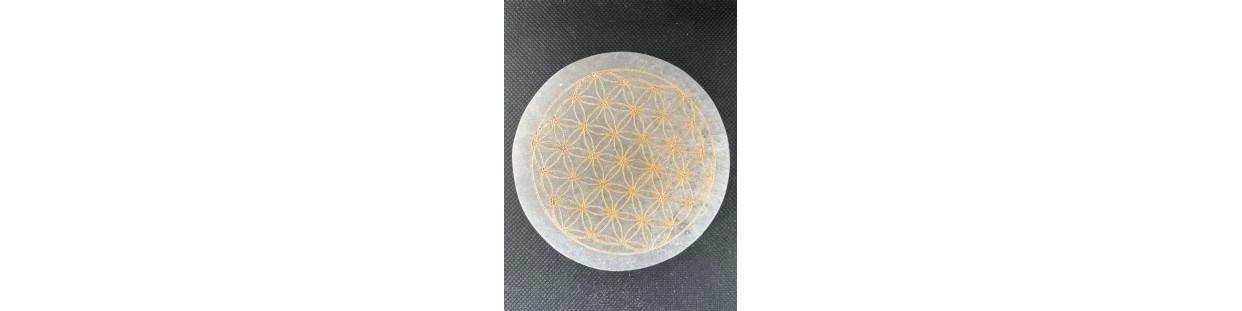 Plaques en Sélénite Naturelle – Rechargement-Spiritual deity